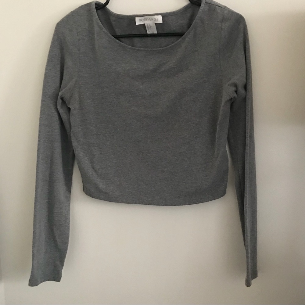 Long sleeve crop top